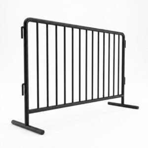 Valla de contencion peatonal con barrotes verticales de acero negra y ganchos de acople lateral para seguridad y control de multitudes en eventos.